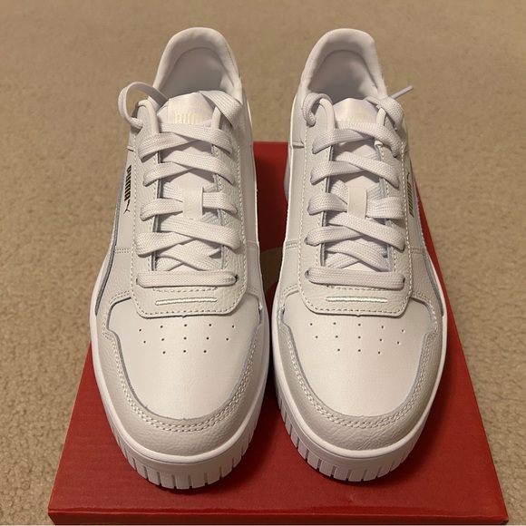 Puma Carina Street Sneakers White Size 8.5 - Picture 2 of 7
